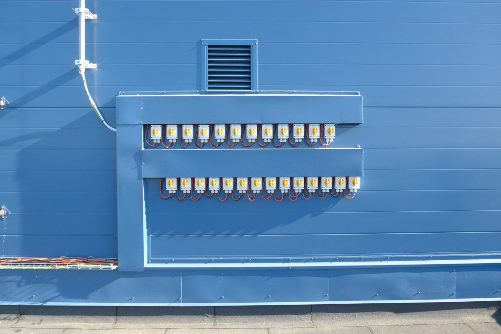 KATKO switches installed to a solar plant at a new Onninen Mega Express  -store - Katko